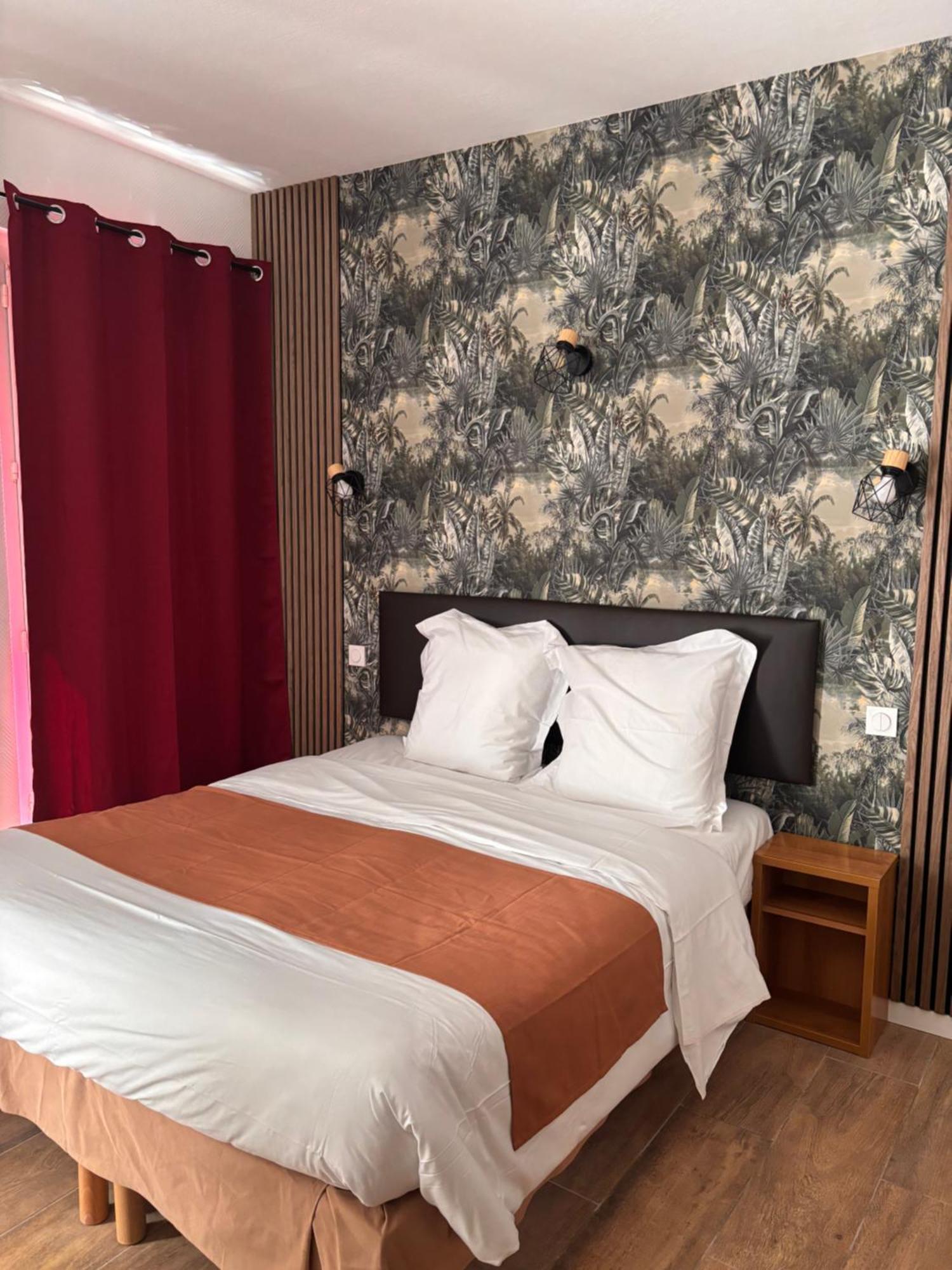 Hotel Le Gambetta ベルジュラック エクステリア 写真