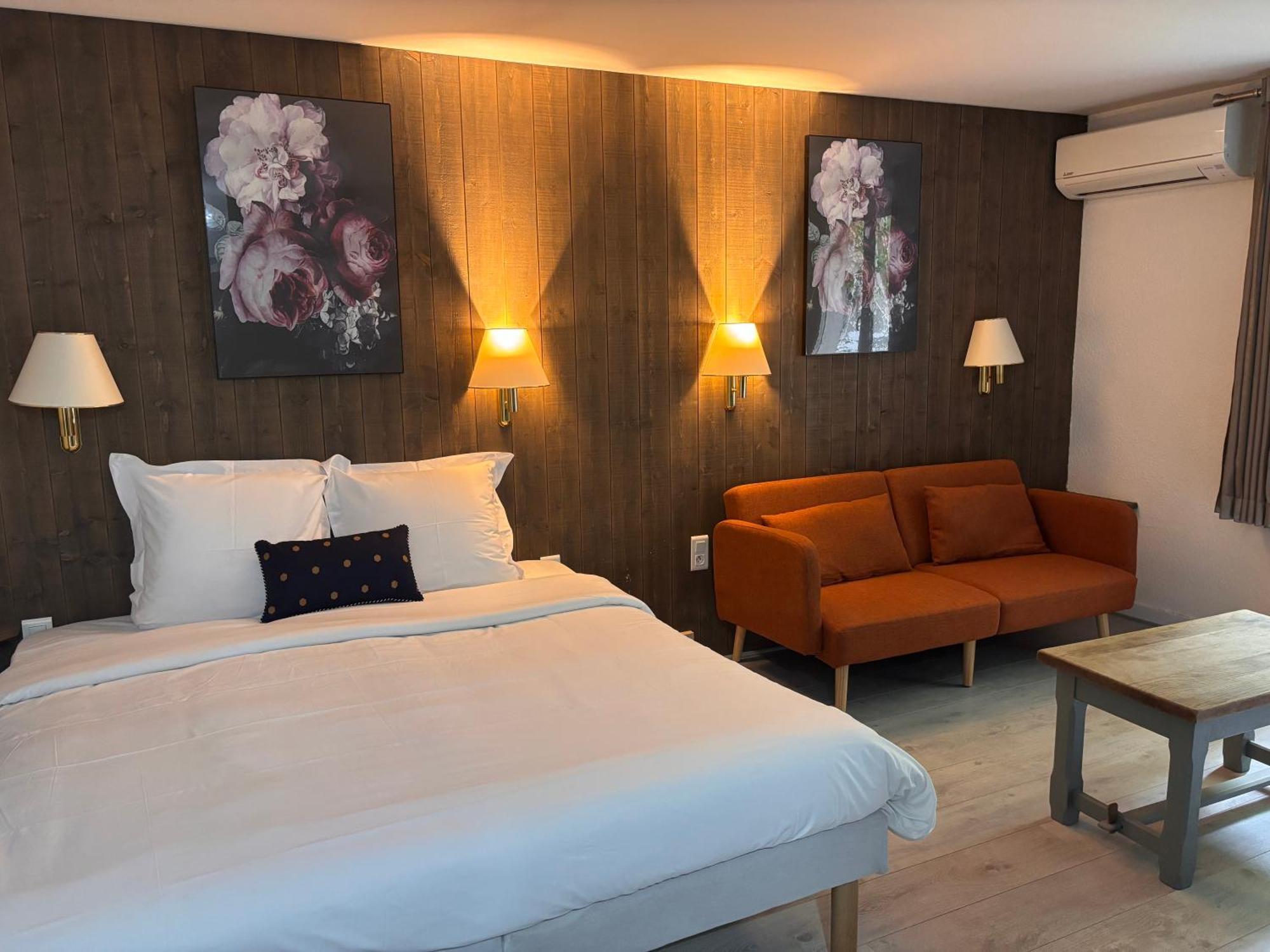 Hotel Le Gambetta ベルジュラック エクステリア 写真